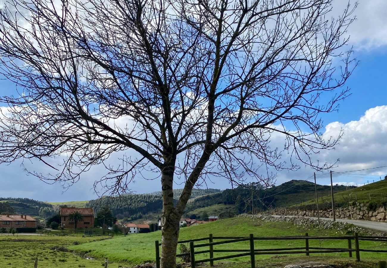 Apartamento en Oreña - Rozando el Mar en Puerto Calderón con piscina