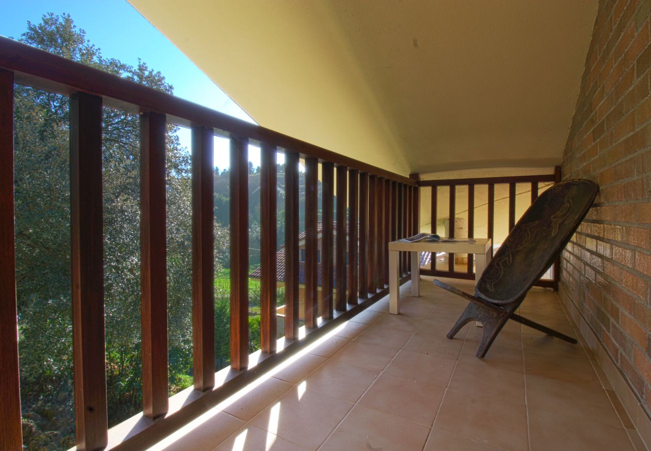 Apartamento en Oreña - Rozando el Mar en Puerto Calderón con piscina