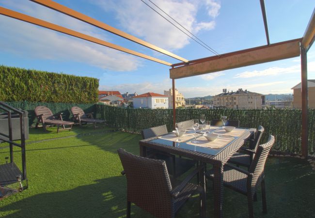 Casa en Suances - La Casa del Muelle con Jardín
