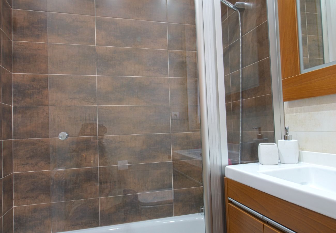 Casa en Suances - La Casa del Muelle con Jardín