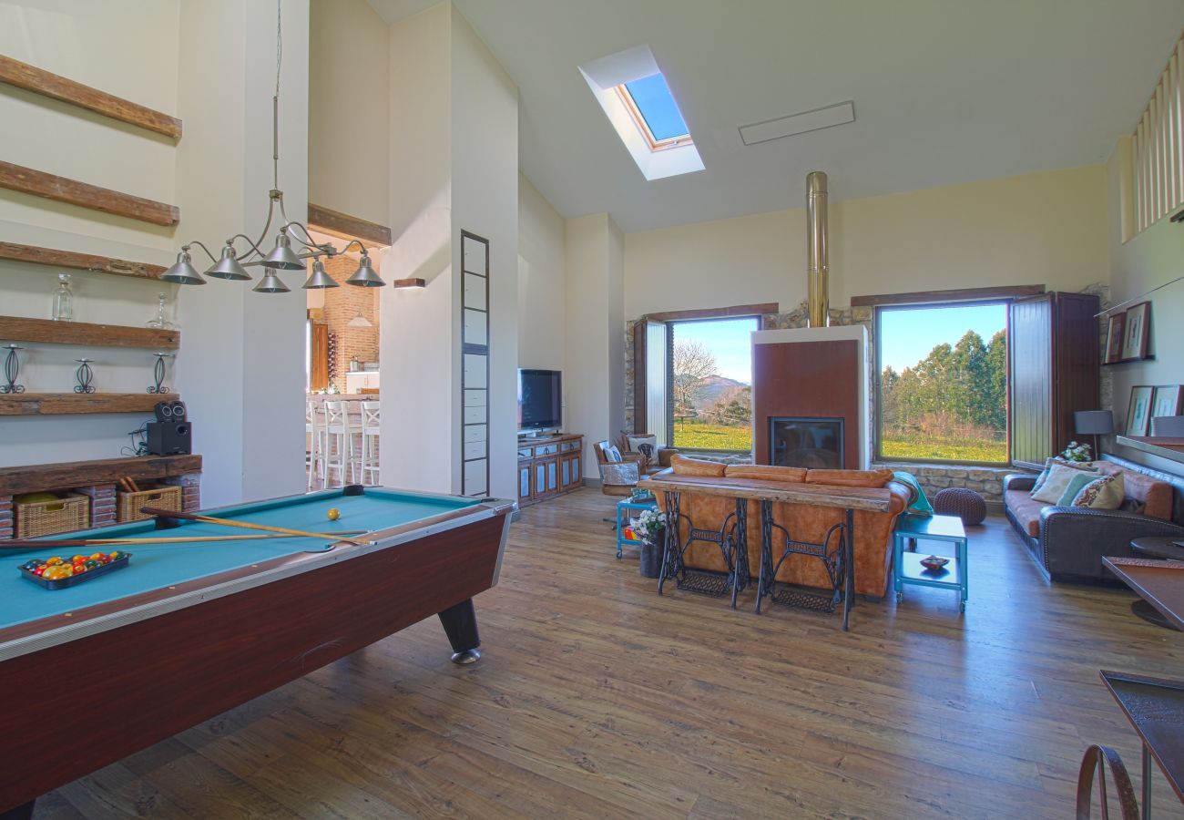 Casa en Penagos - Casona Alto Sarracín