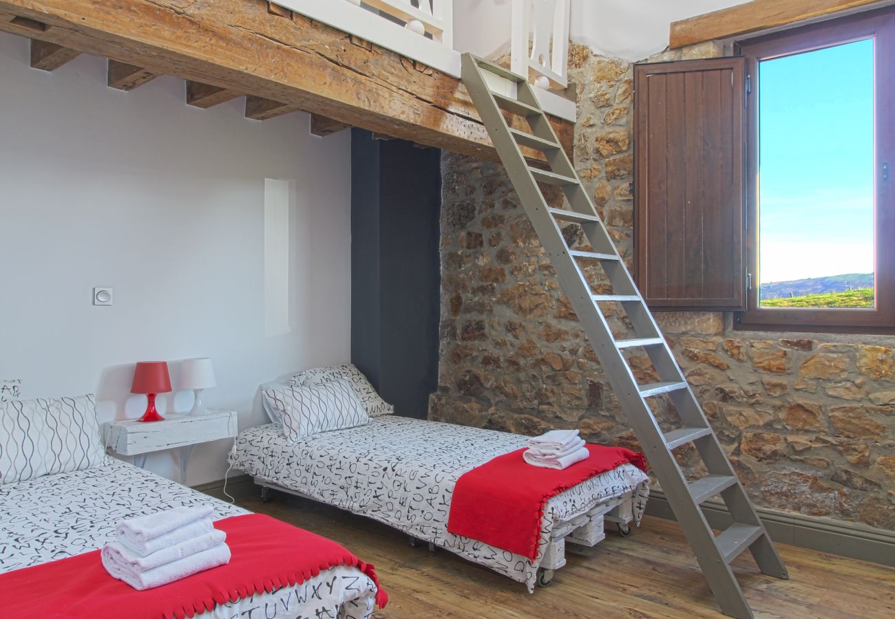 Casa en Penagos - Casona Alto Sarracín