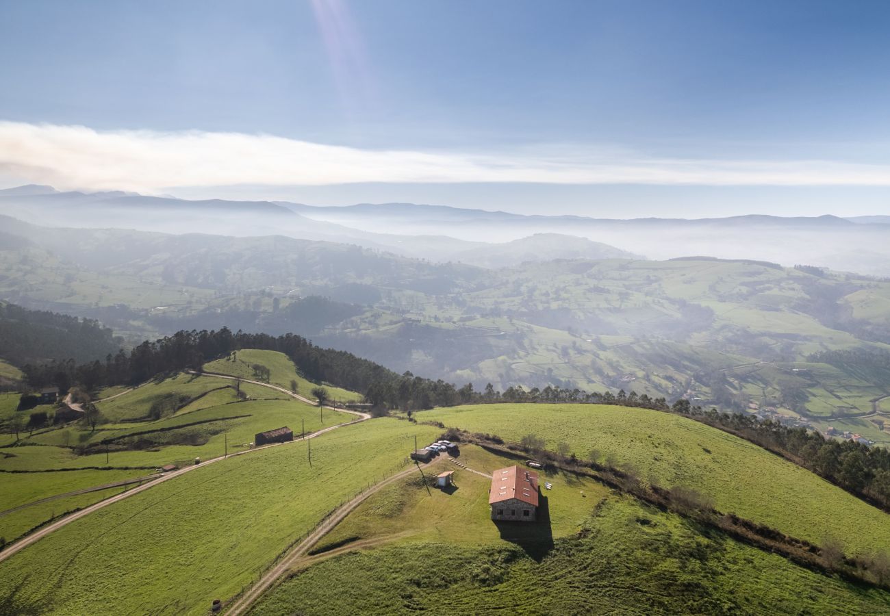 Casa en Penagos - Casona Alto Sarracín