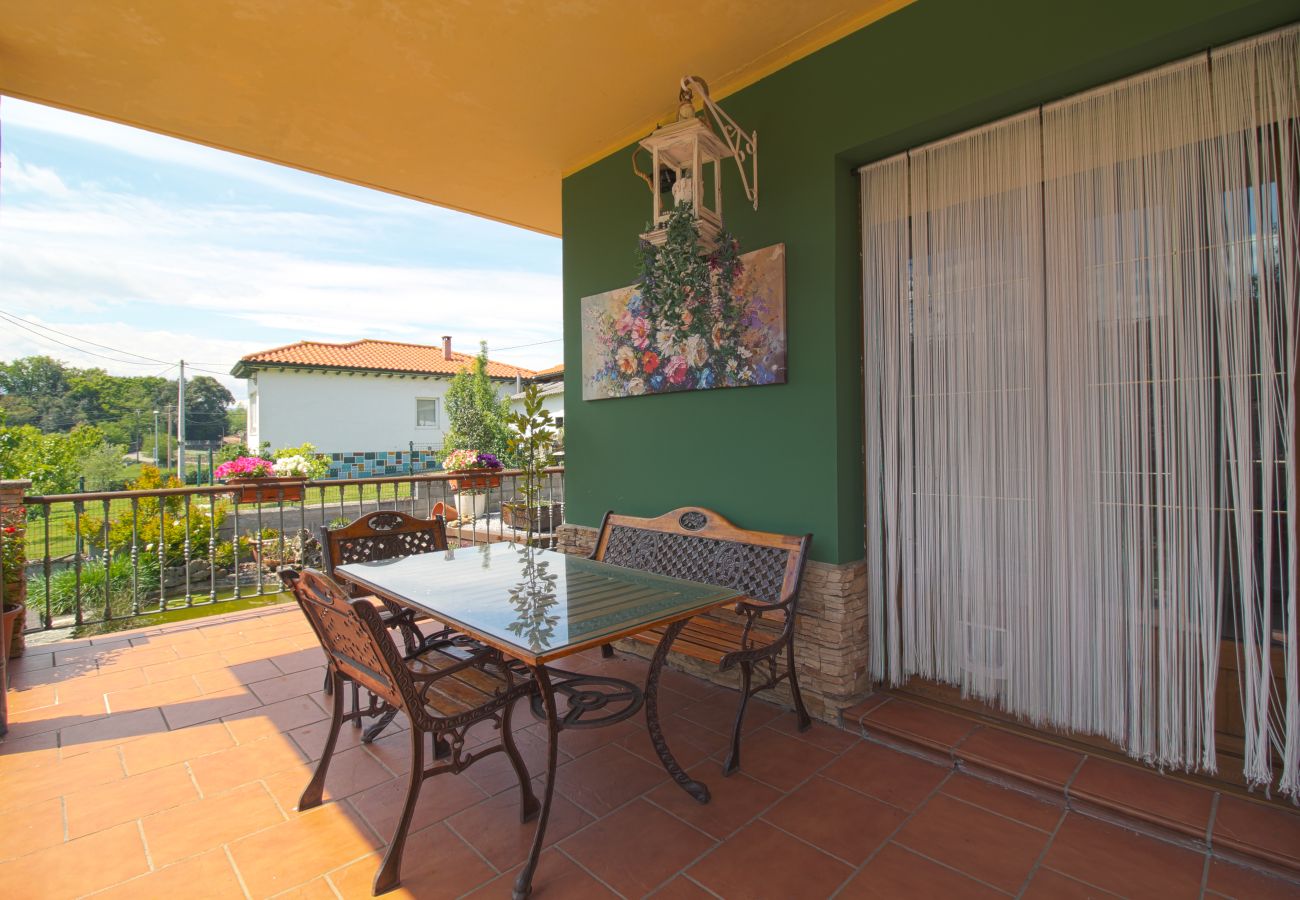 Casa en Reocín - Green House con piscina