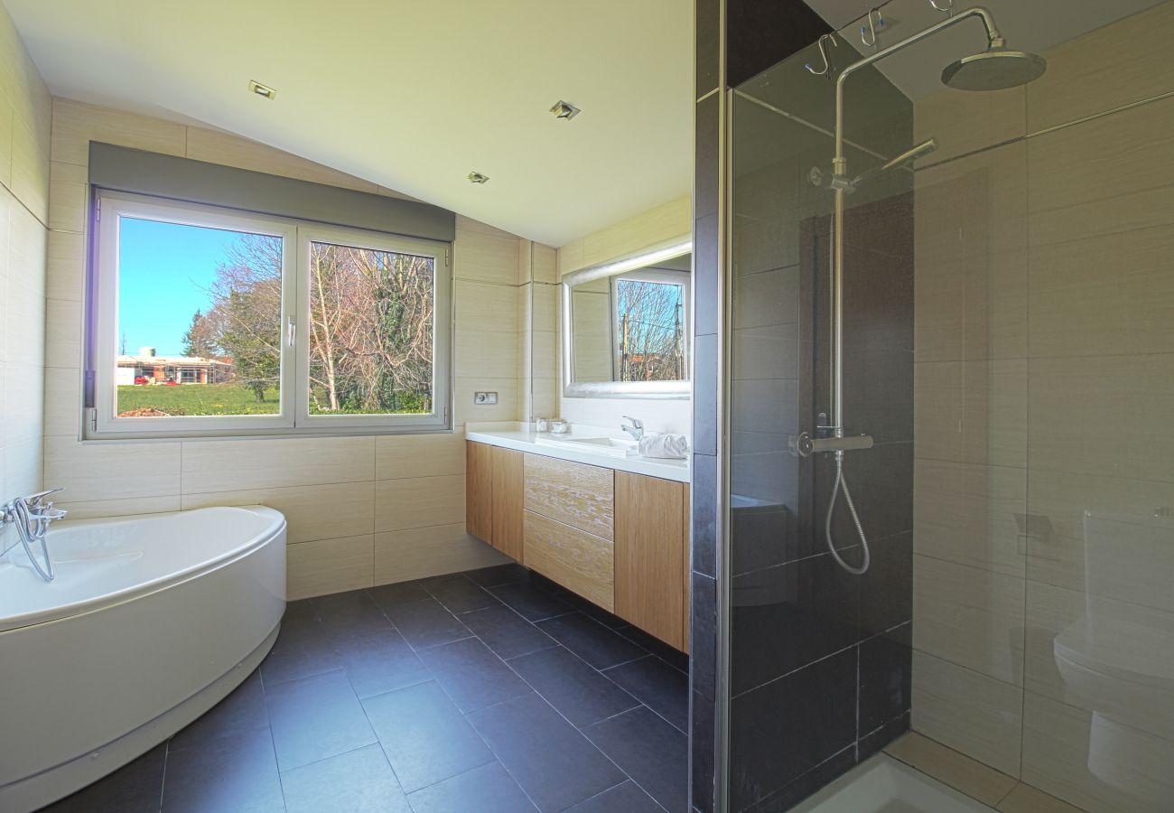 Casa en Santillana del Mar - El Chalet de Lola