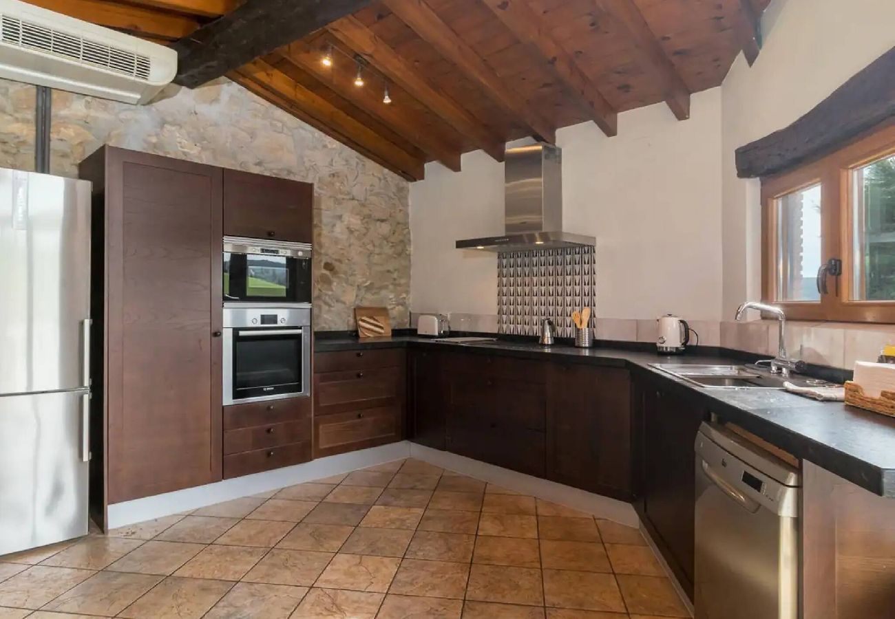 Casa en Oruña de Piélagos - Chalet Suka