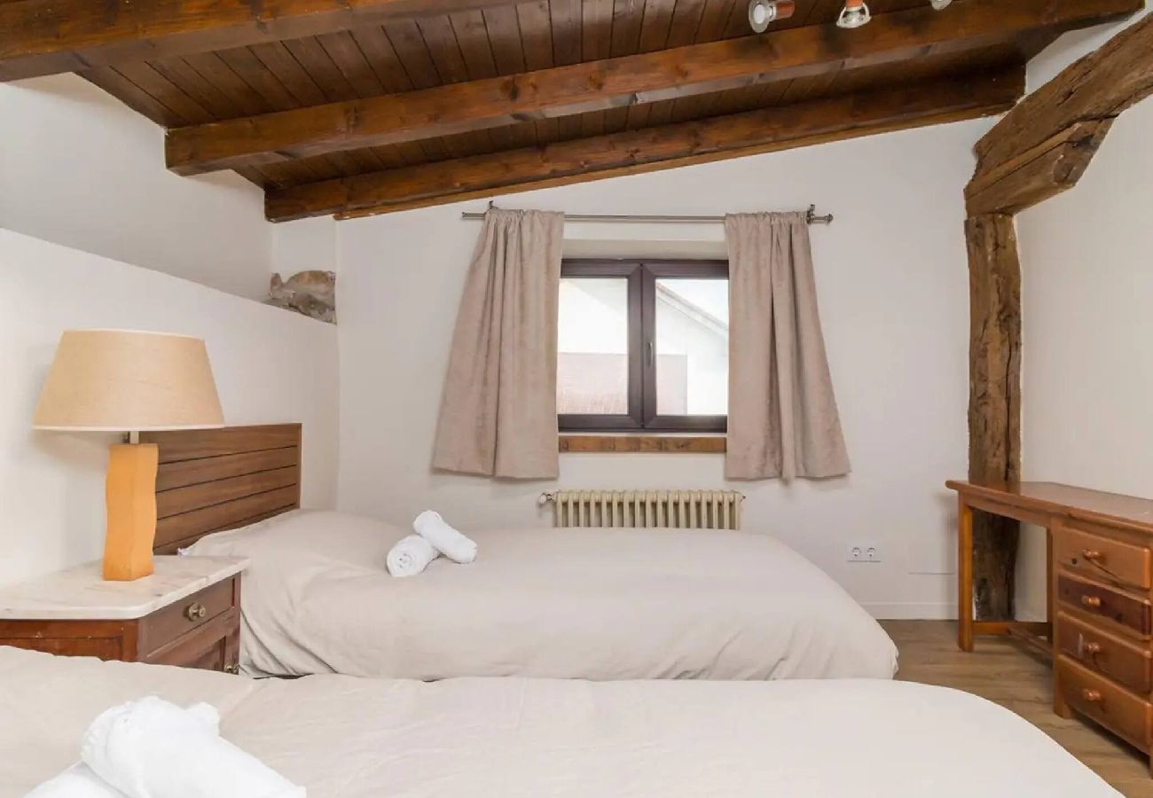 Casa en Oruña de Piélagos - Chalet Suka