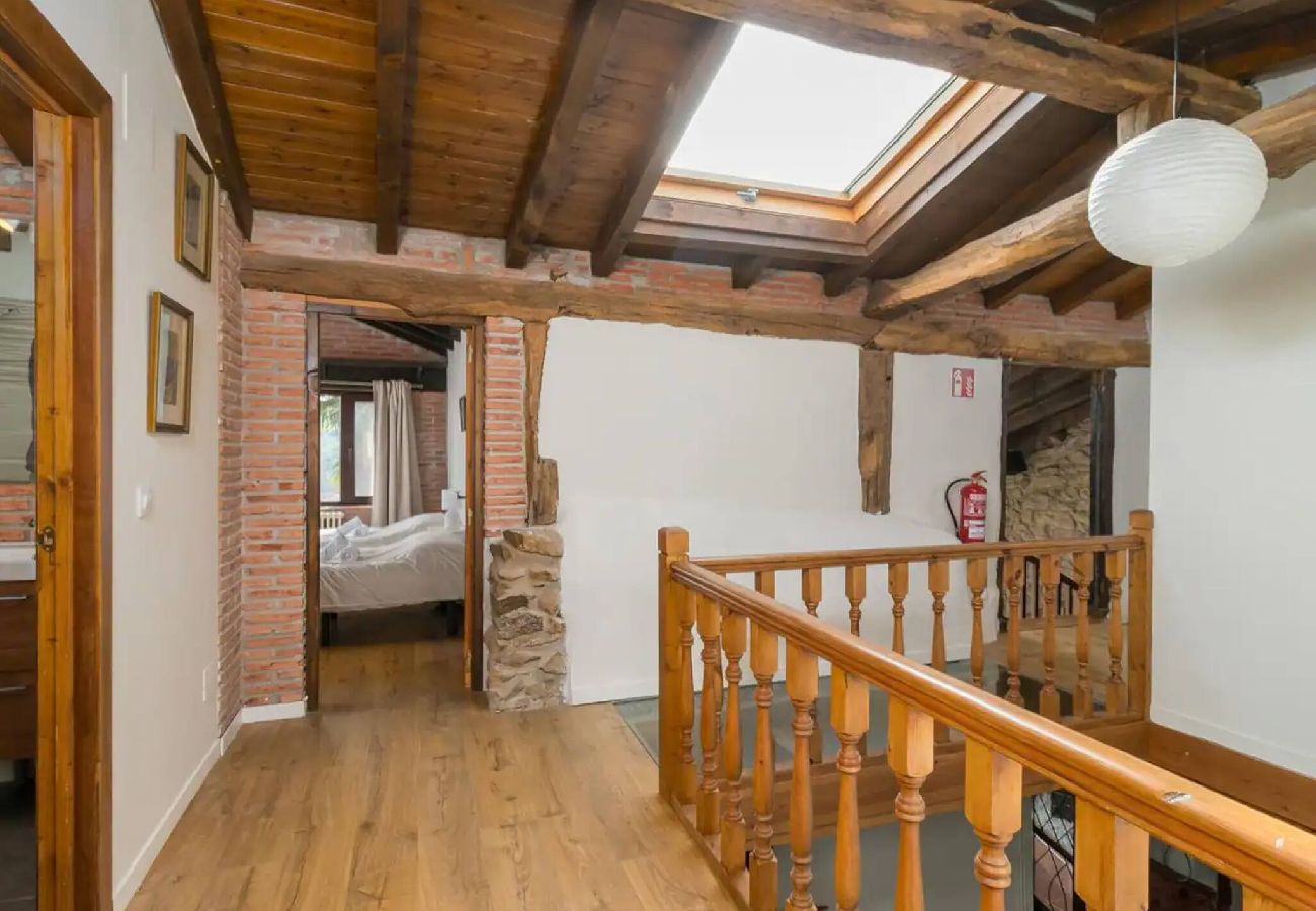 Casa en Oruña de Piélagos - Chalet Suka