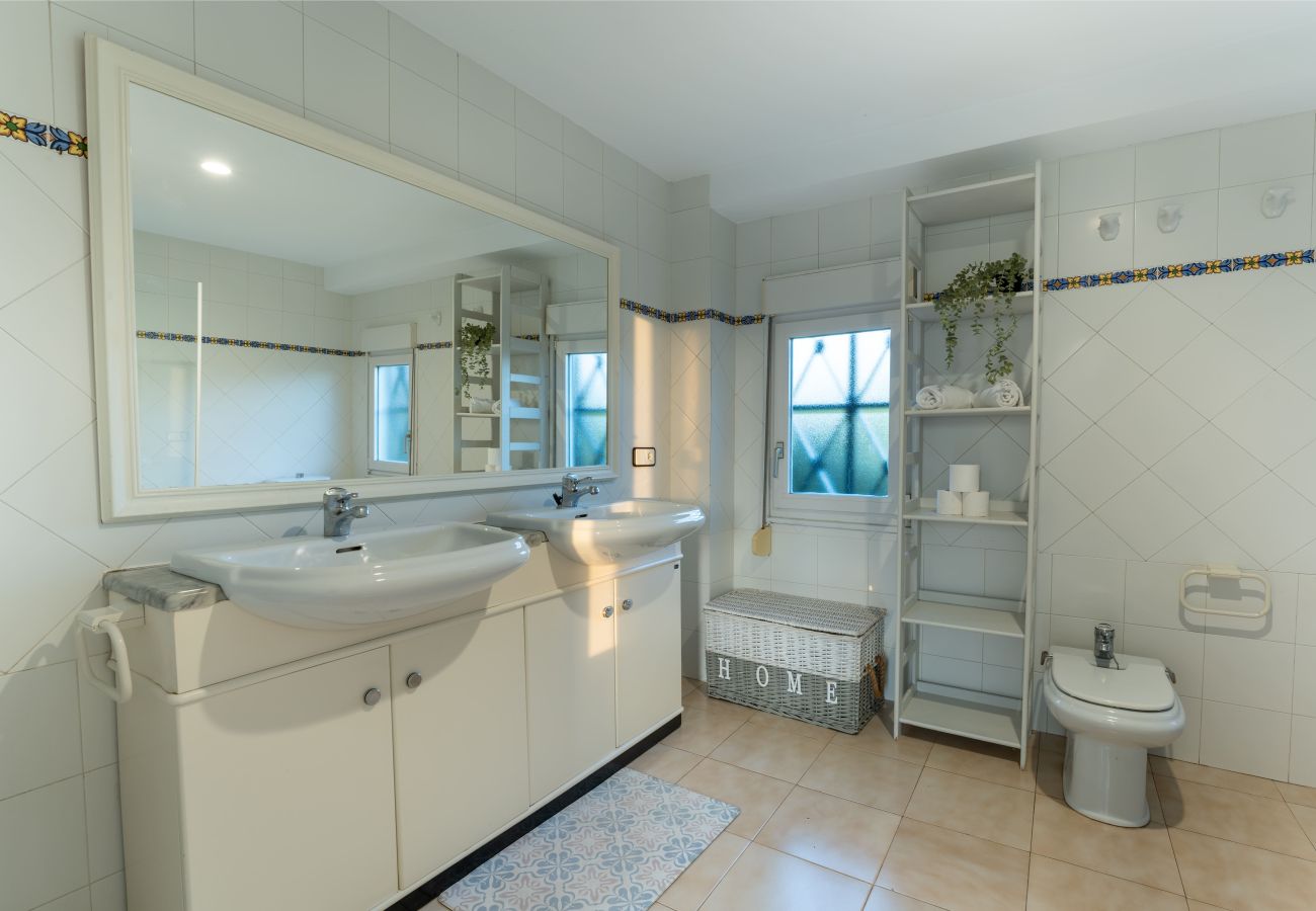 Casa en Alfoz de Lloredo - Luaña Beach House