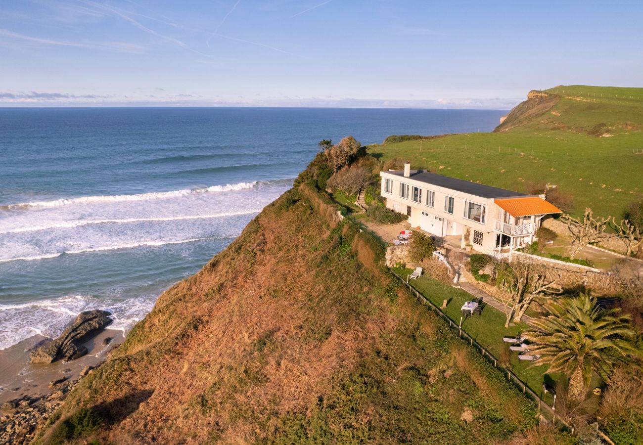 Casa en Alfoz de Lloredo - Luaña Beach House