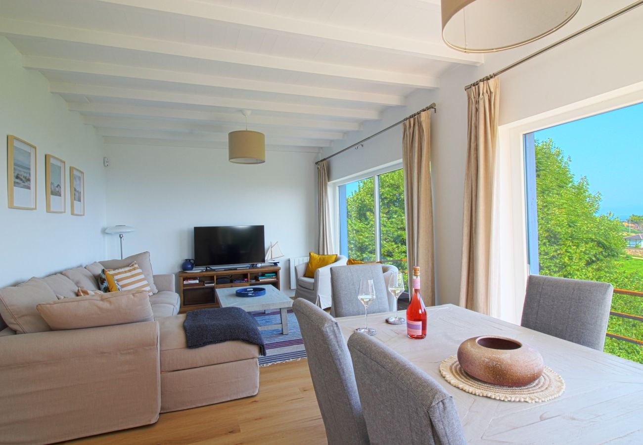 Casa en Val de San Vicente - Marina House con vistas al mar