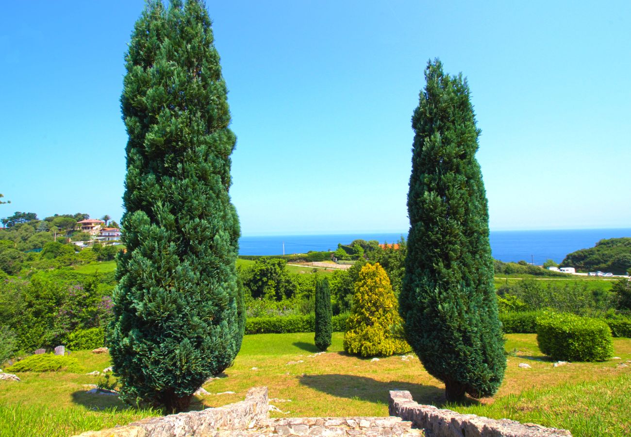Casa en Val de San Vicente - Marina House con vistas al mar
