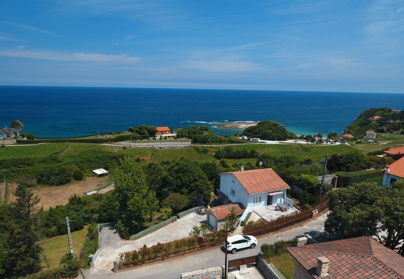 Casa en Val de San Vicente - Marina House con vistas al mar