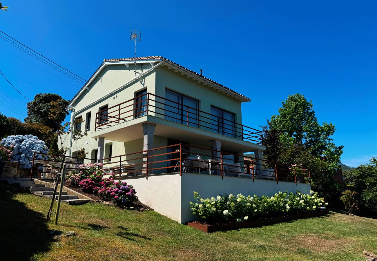 Casa en Val de San Vicente - Marina House con vistas al mar