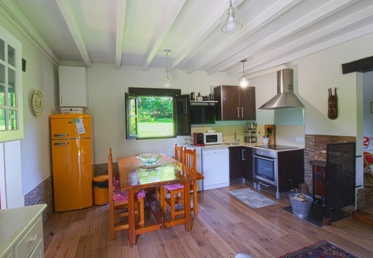 Casa en Torrelavega - Cabaña El Planto