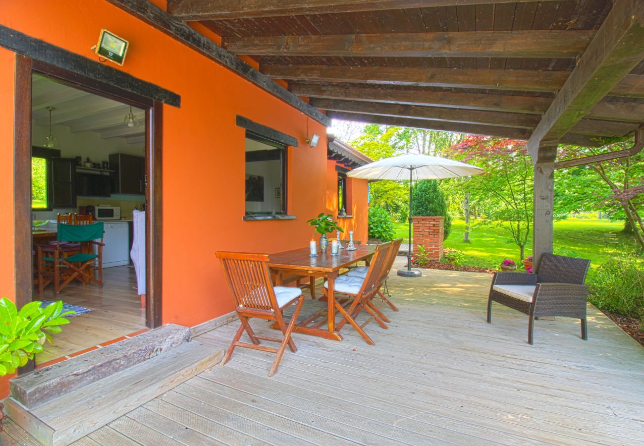 Casa en Torrelavega - Cabaña El Planto