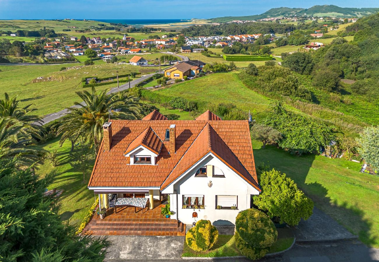 Casa en Miengo - Villa Rubén