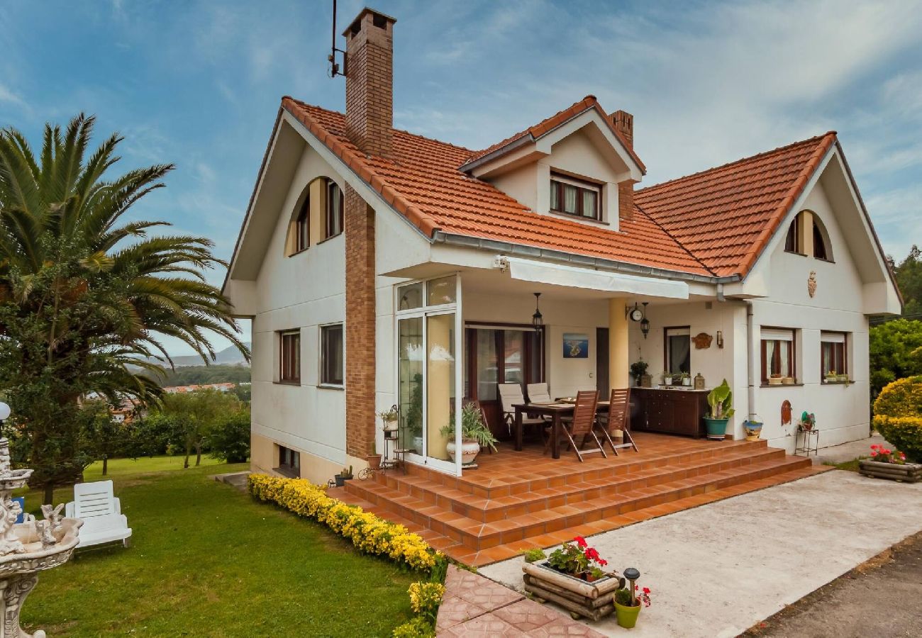 Casa en Miengo - Villa Rubén