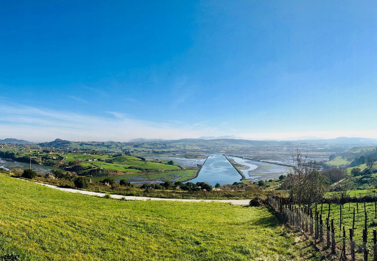 Apartamento en Suances - Bosco. Apartamento La Ermita con jardin