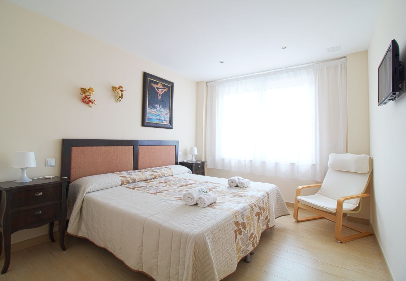 Casa en Suances - Villa Margarita con piscina, barbacoa y jardín