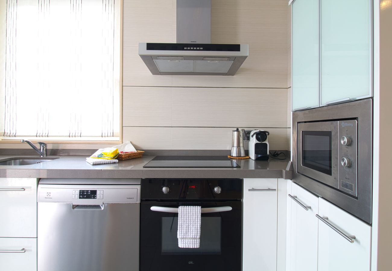 Casa en Suances - Villa Margarita con piscina, barbacoa y jardín