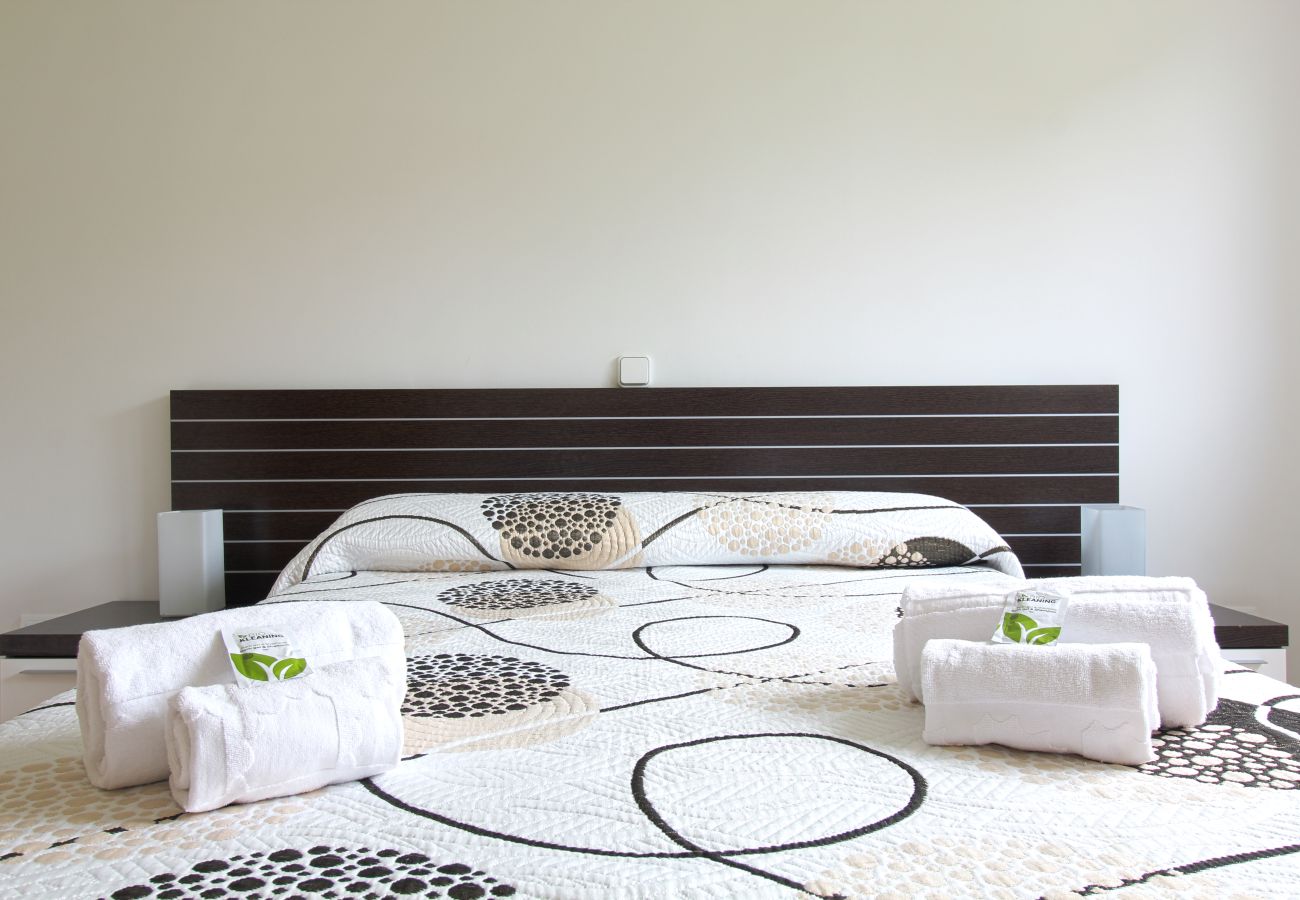 Casa en Suances - Villa Margarita con piscina, barbacoa y jardín