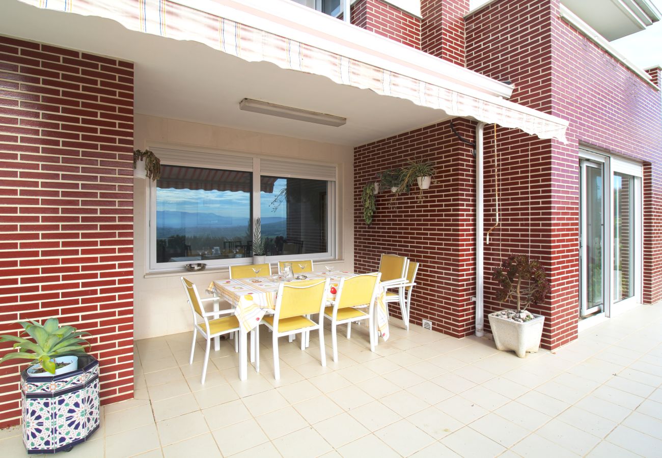 Casa en Suances - Villa Margarita con piscina, barbacoa y jardín