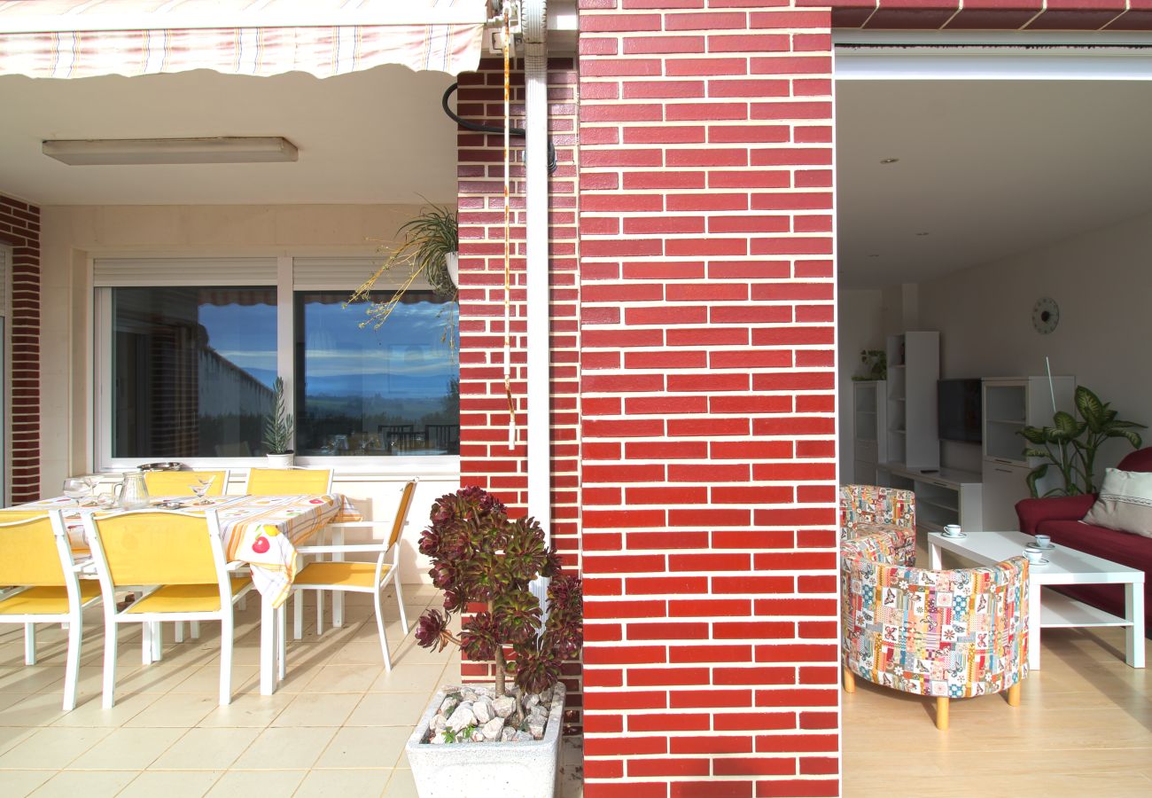 Casa en Suances - Villa Margarita con piscina, barbacoa y jardín