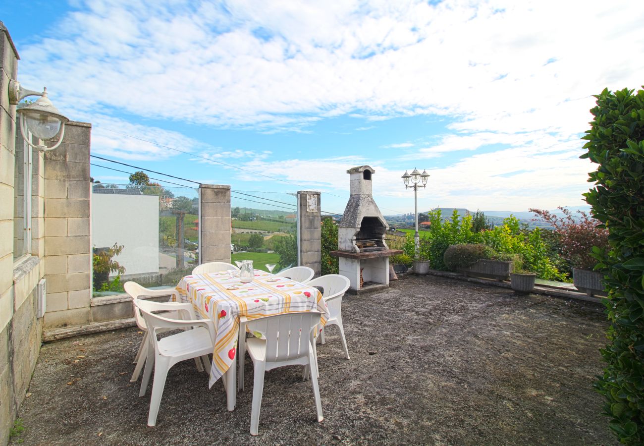 Casa en Suances - Villa Margarita con piscina, barbacoa y jardín